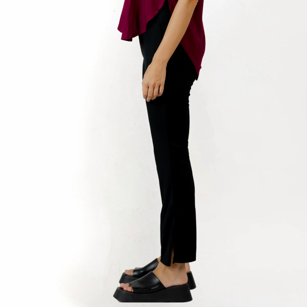 Ebony Ribbed Pants
