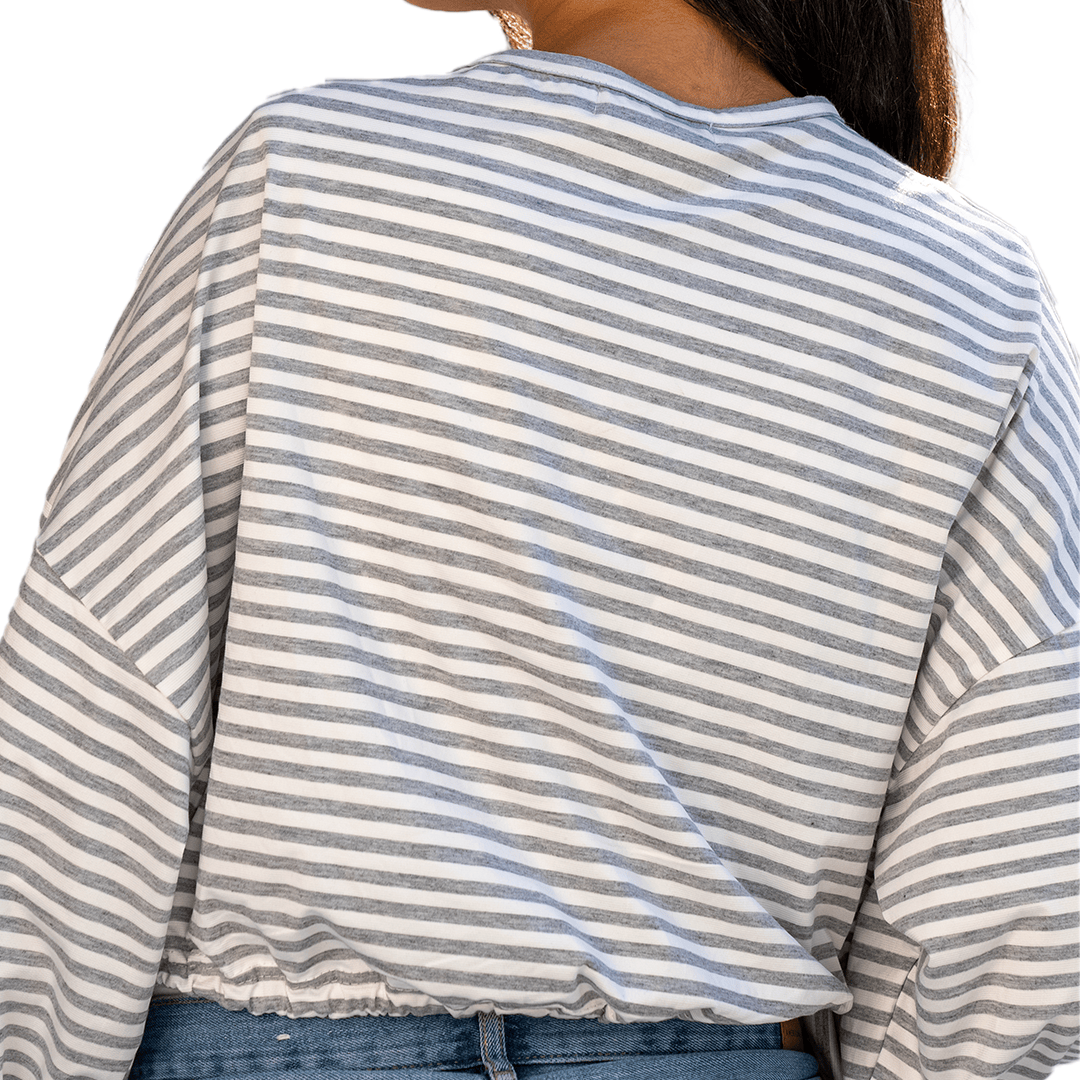 Moonlit Breeze Cropped Sweatshirt (Gray Wide)